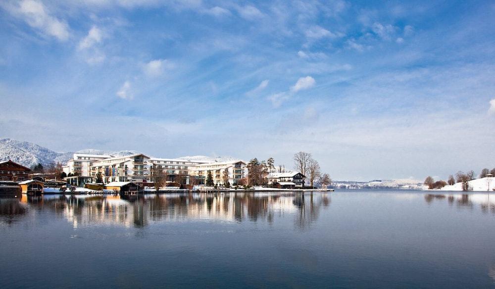 Althoff Seehotel Ueberfahrt Hotel Rottach-Egern