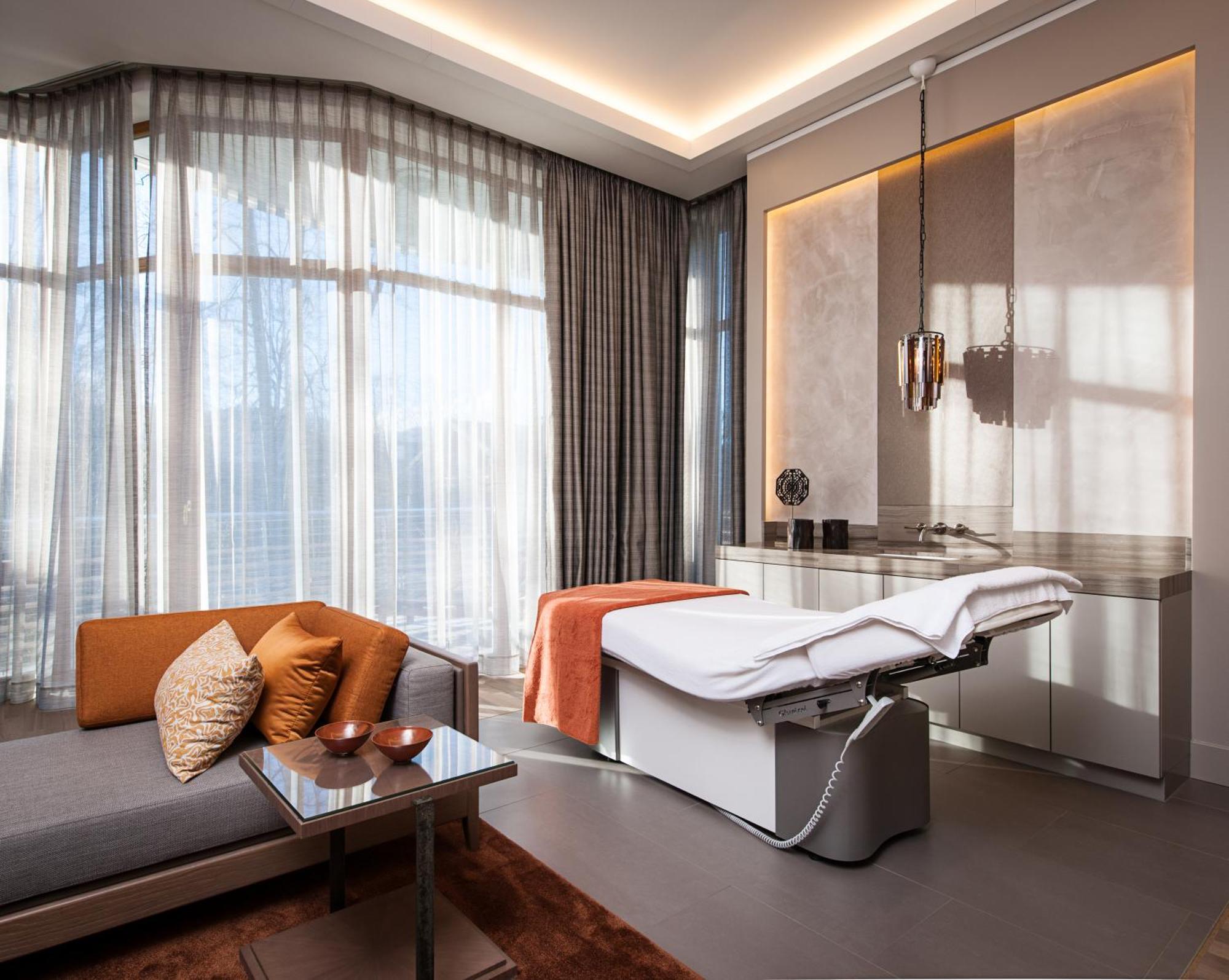 Althoff Seehotel Ueberfahrt Hotel Rottach-Egern